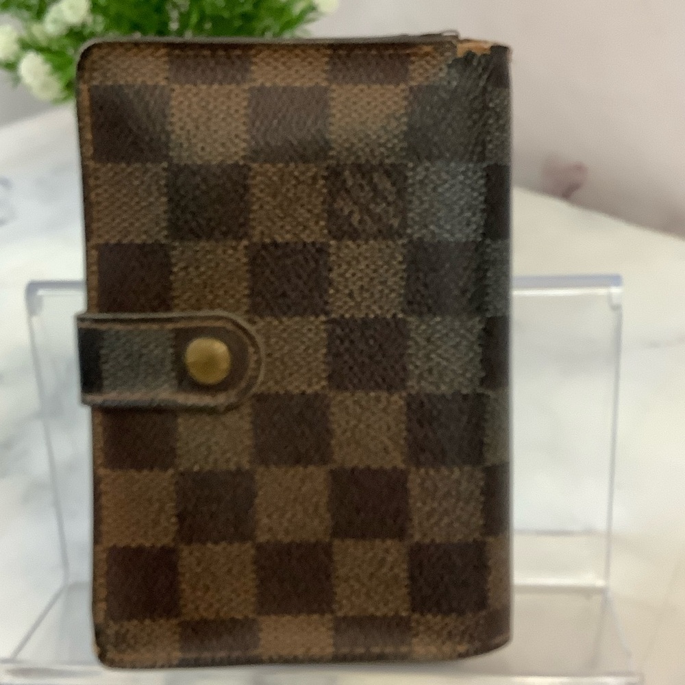 GUC Louis Vuitton Damier Ebene French Wallet - Picture 12 of 12